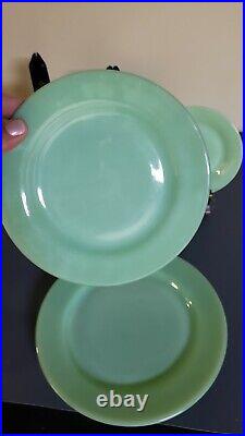 4 Fire King Jadeite Restaurant Thick Plates & Chili Bowl Great