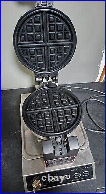 CHEF-BUILT Rotating Belgian Waffle Maker Removable Plates Restaurant / Hotel