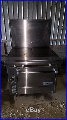 US Range Natural Gas Commercial 36 Flat Boiling Plate Top Range Oven Stove