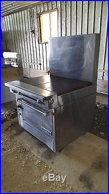 US Range Natural Gas Commercial 36 Flat Boiling Plate Top Range Oven Stove